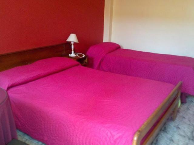Residencial Noelia Hostel Puerto Iguazú Exteriör bild