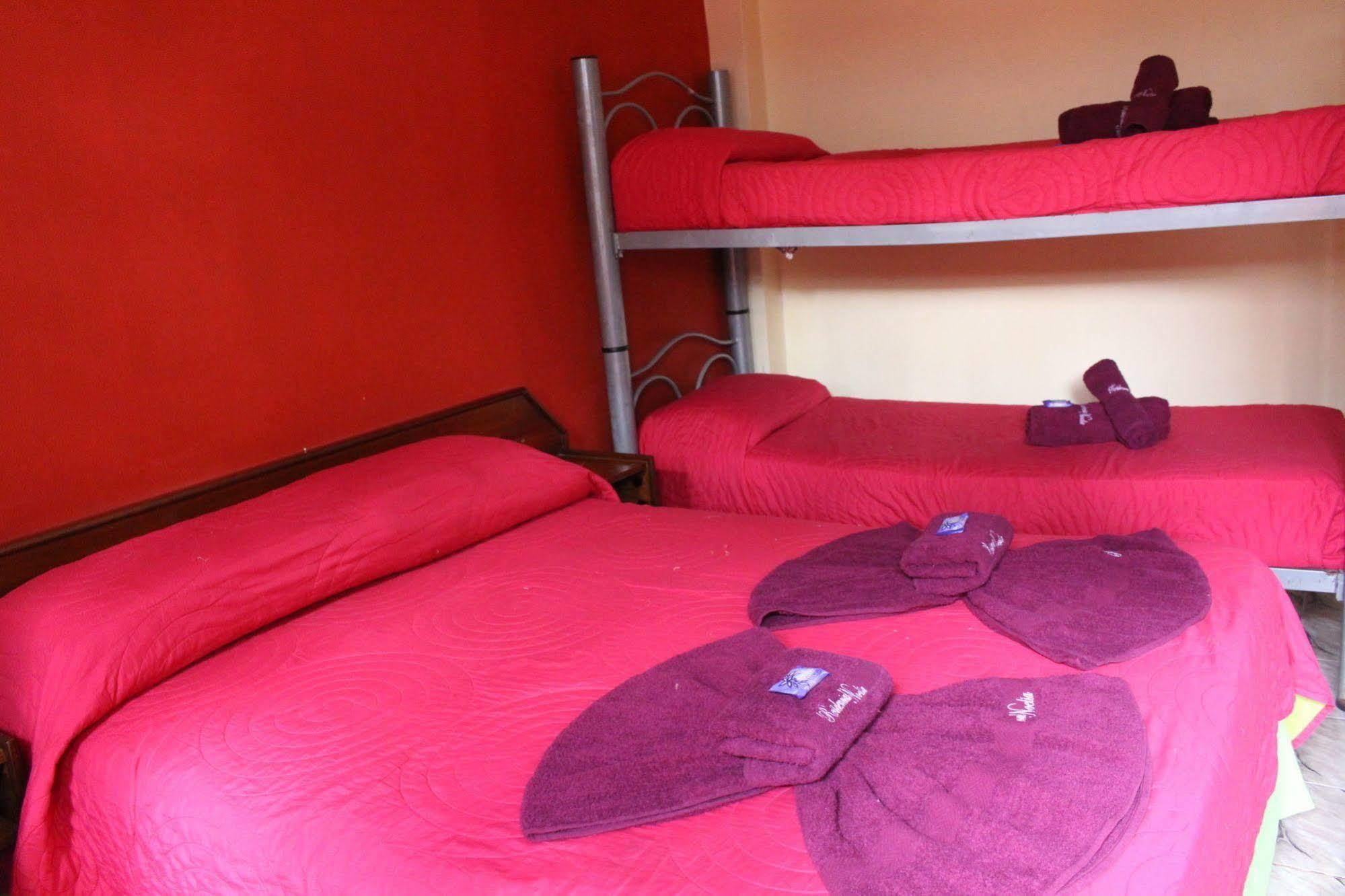 Residencial Noelia Hostel Puerto Iguazú Exteriör bild